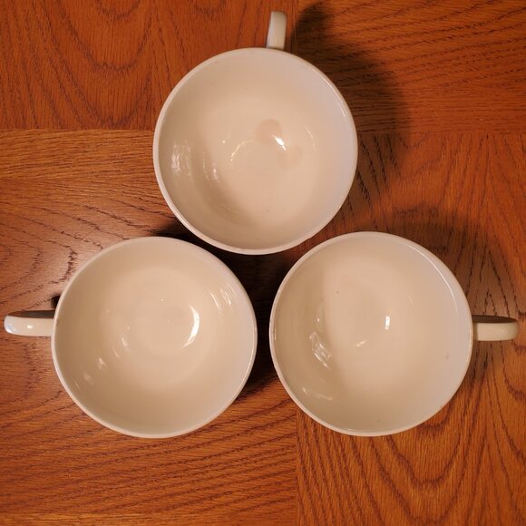 Vintage Oval Serving Plate & 3 Matching Coffee Cups. Chrysanthemum Pattern. - Picture 6 of 12